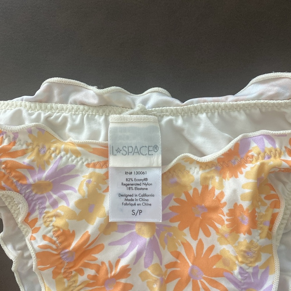 L Space Ruffled Bikini - Picture 2 of 7